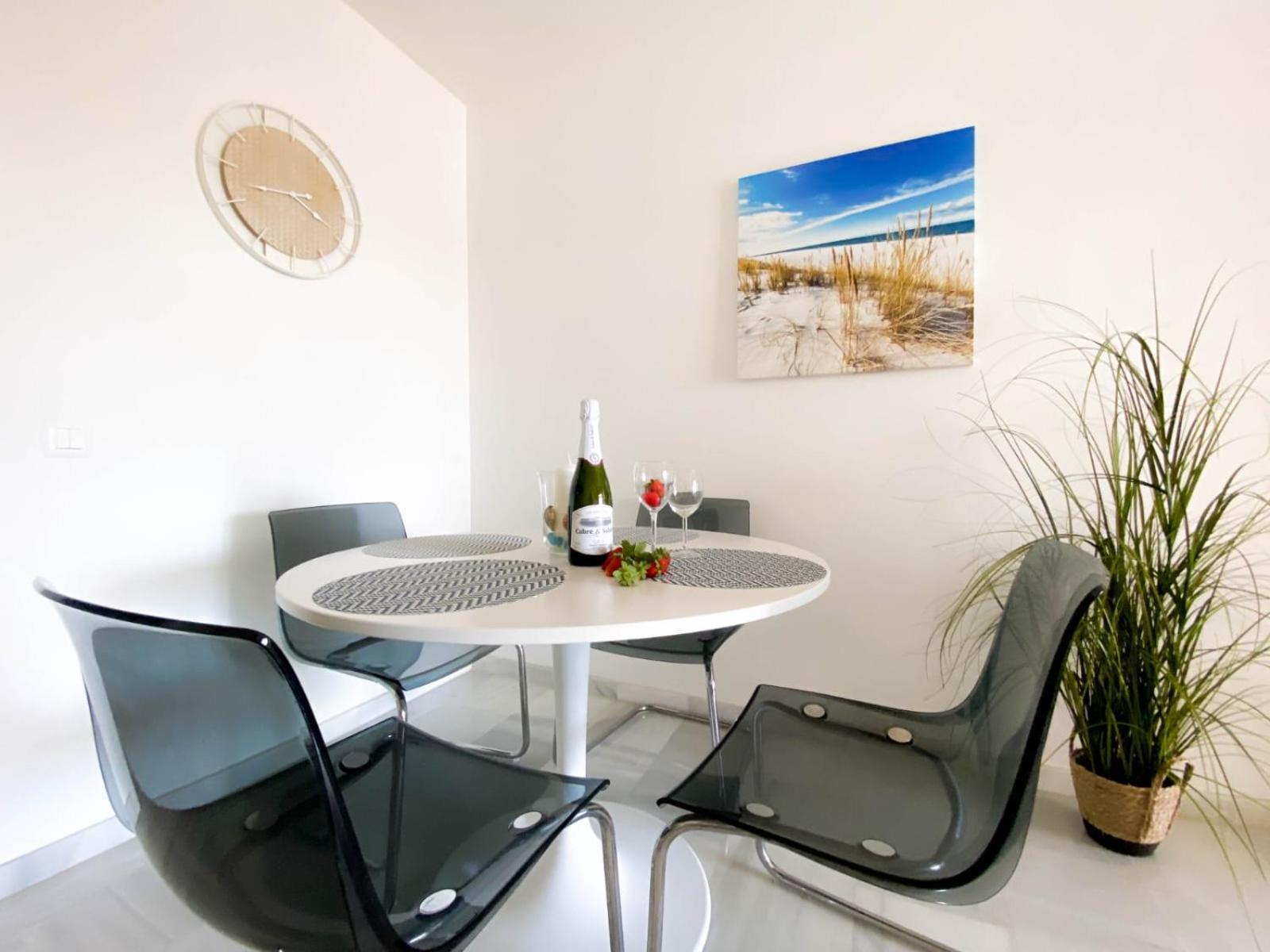 Beachside Apartment Mi Capricho Portal 7 Sitio de Calahonda Exterior photo